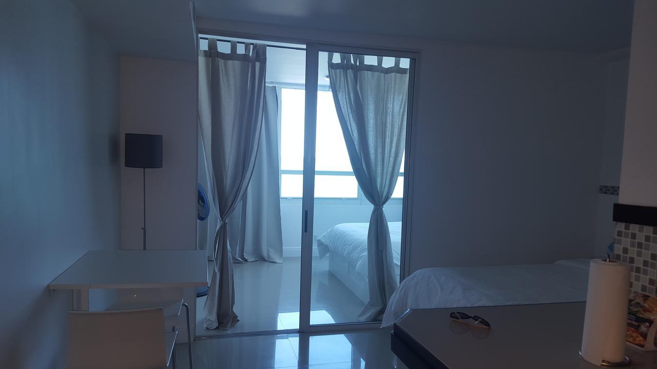 Castle Beach Resort Apartment Маями Бийч Екстериор снимка