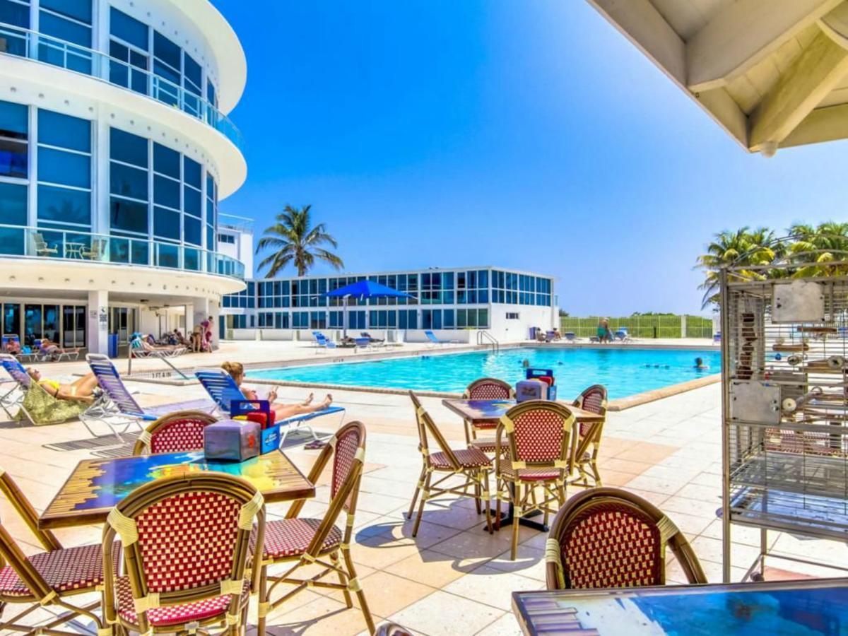 Castle Beach Resort Apartment Маями Бийч Екстериор снимка