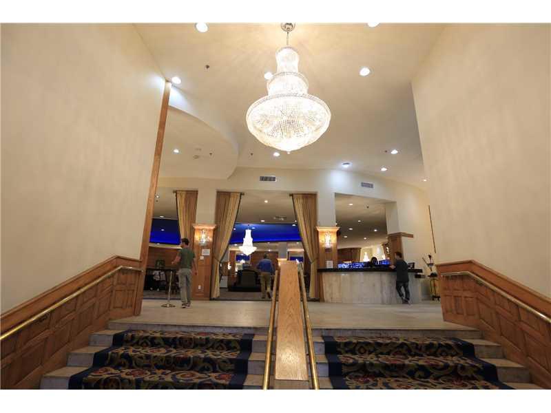 Castle Beach Resort Apartment Маями Бийч Екстериор снимка